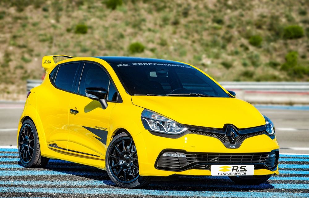 Renault lansează linia de accesorii RS Performance dedicată lui Clio RS: elemente de caroserie și echipamente derivate din cele utilizate în motorsport - Poza 5