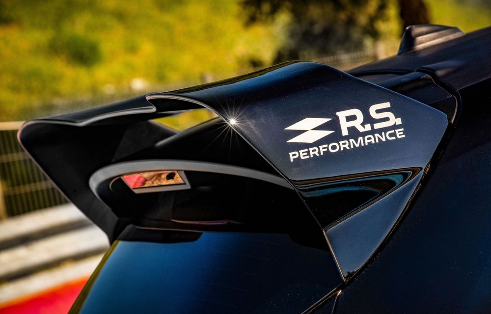 Renault lansează linia de accesorii RS Performance dedicată lui Clio RS: elemente de caroserie și echipamente derivate din cele utilizate în motorsport - Poza 8