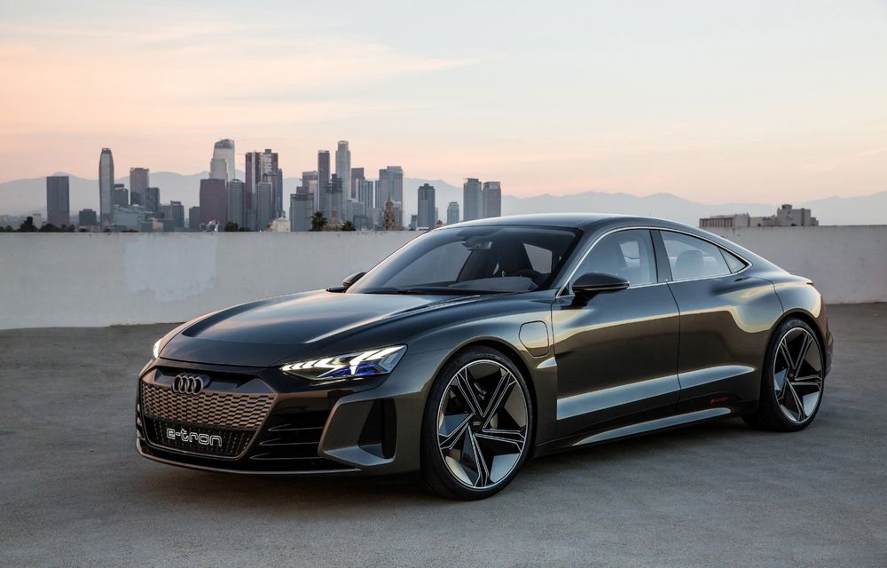 Audi e-tron GT va fi vedetă de film: conceptul electric va apărea în viitorul film Avengers din 2019 - Poza 1