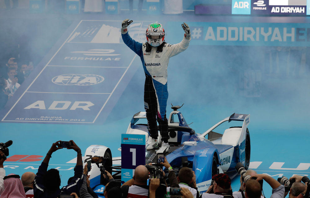 BMW a câștigat cursa de debut a sezonului în Formula E la prima participare în competiție: &quot;Este pur și simplu incredibil!&quot; - Poza 5