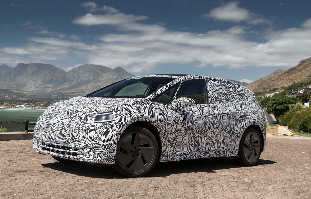Primele imagini cu versiunea de serie a hatchback-ului Volkswagen ID: prezentarea modelului electric este programată în 2019 - Poza 4