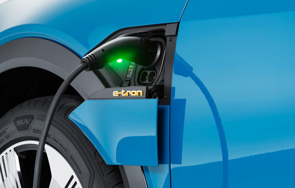 Audi va prezenta conceptul unui nou SUV electric în 2019: versiunea de serie va sosi în 2021, simultan cu e-tron GT - Poza 1
