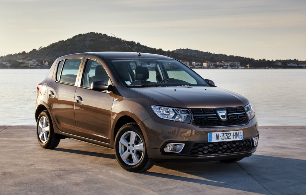Dacia Sandero, cea mai vândută mașină pentru persoane fizice în Franța în 2018: modelul ocupă locul 5 în clasamentul general - Poza 1