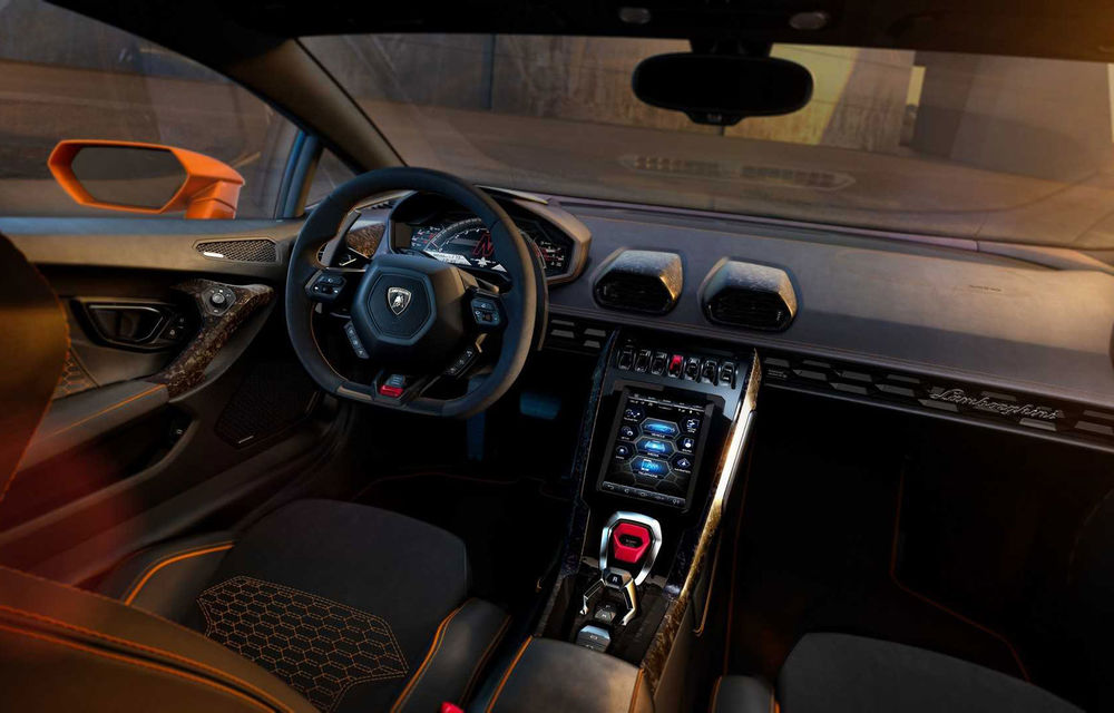Lamborghini Huracan Evo, imagini și detalii oficiale: supercar-ul italienilor are direcție integrală și motor V10 de 640 CP - Poza 5