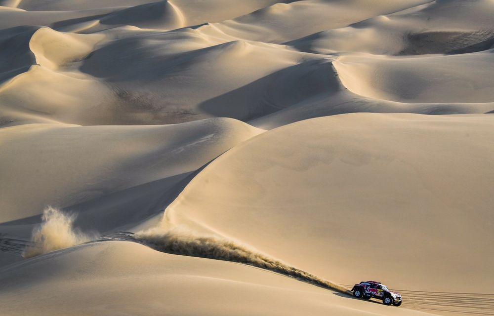 Raliul Dakar 2019: Toyota și Mini se luptă pentru supremație în cea mai dură competiție de rally raid din lume - Poza 16