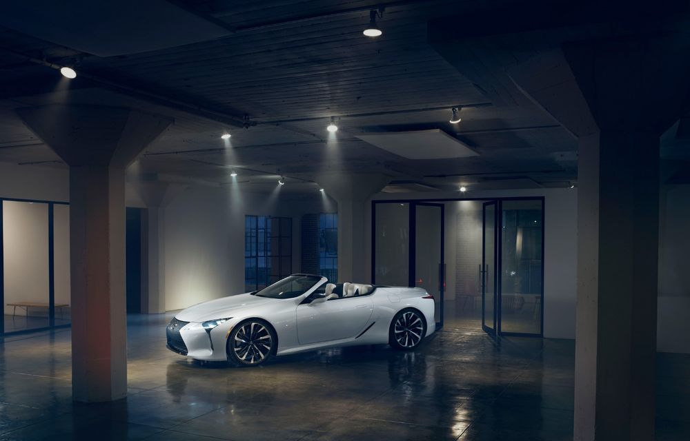 Primele imagini cu Lexus LC Convertible Concept: prototipul niponilor va fi expus la Detroit și anunță o versiune de serie - Poza 4