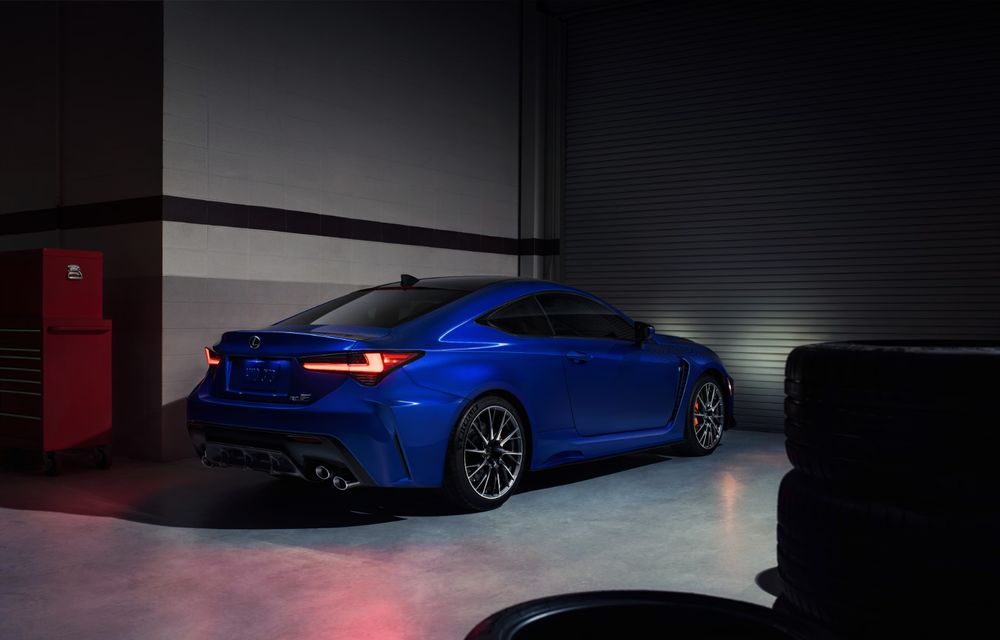 Lexus RC F facelift, imagini și detalii oficiale: rivalului lui BMW M4 va fi expus la Detroit - Poza 3