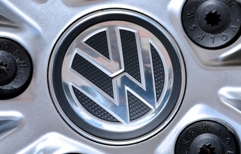 Volkswagen rămâne constructorul auto cu cele mai mari investiții în cercetare și dezvoltare: Daimler și Toyota completează podiumul - Poza 1