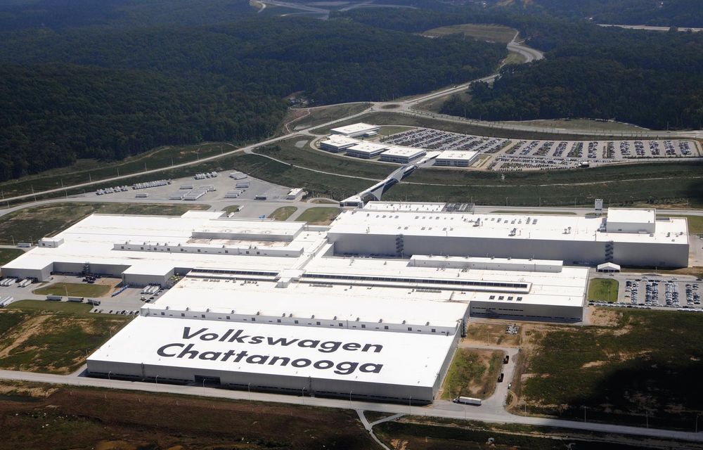 Volkswagen va construi mașini electrice și în SUA: investiție de 700 milioane euro la uzina din Chattanooga: producția va începe în 2022 cu SUV-ul ID. Crozz - Poza 2