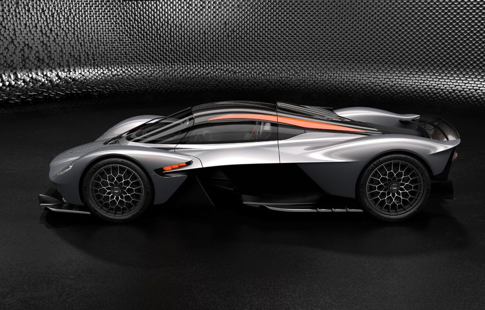 Aston Martin Valkyrie va primi o versiune AMR Track Performance: pachet aerodinamic nou, frâne din titan și suspensii pentru circuit - Poza 10
