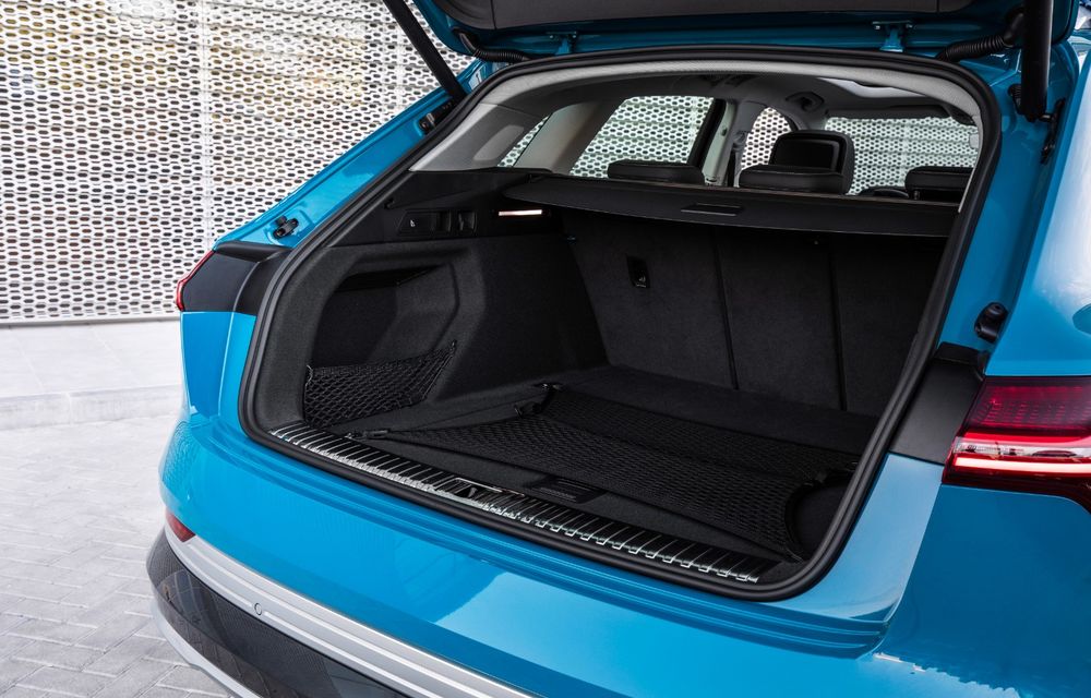 Prim contact cu Audi e-tron: 30 de minute în compania primului SUV electric din portofoliul nemților - Poza 10