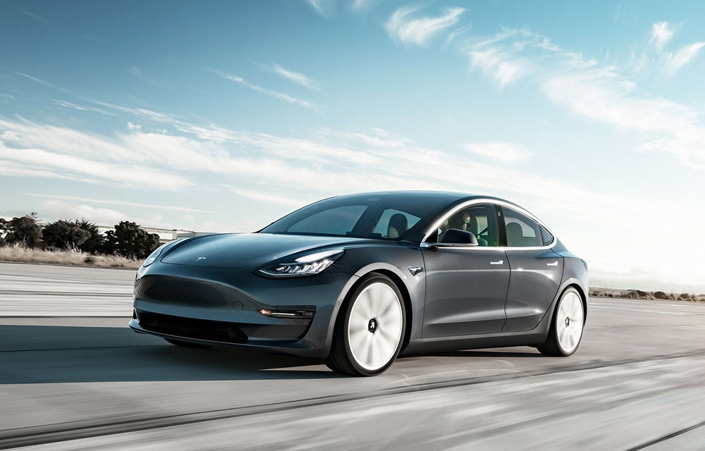 &quot;Clasamentul fericirii&quot; clienților din SUA: Tesla Model 3 bate Porsche 911 și ocupă locul întâi în top - Poza 1