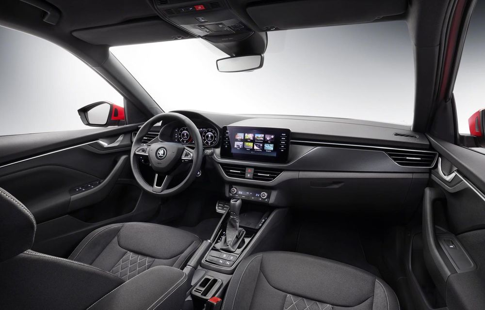 Prima imagine cu interiorul lui Kamiq: noul SUV Skoda va fi prezentat la Geneva - Poza 1