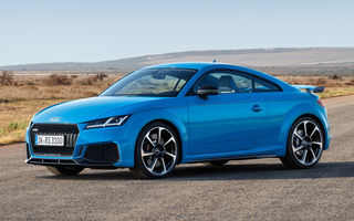 Audi TT RS Coupe și Roadster facelift: versiunile de performanță ale lui TT primesc actualizări minore