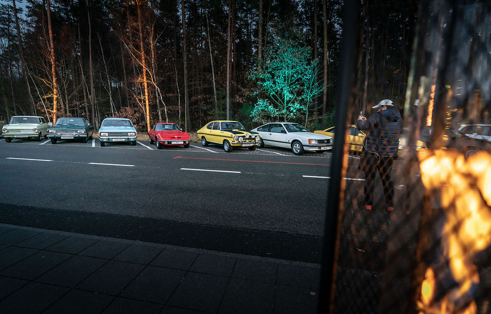 Trecut și viitor: de la lumânări la Matrix cu LED. O vizită în istoria farurilor Opel - Poza 5