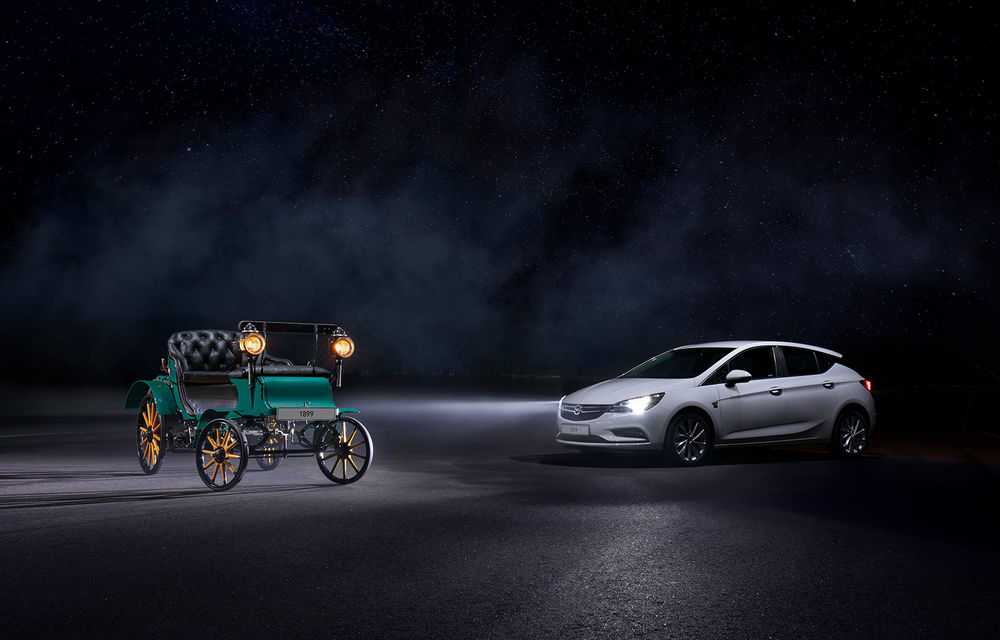 Trecut și viitor: de la lumânări la Matrix cu LED. O vizită în istoria farurilor Opel - Poza 8