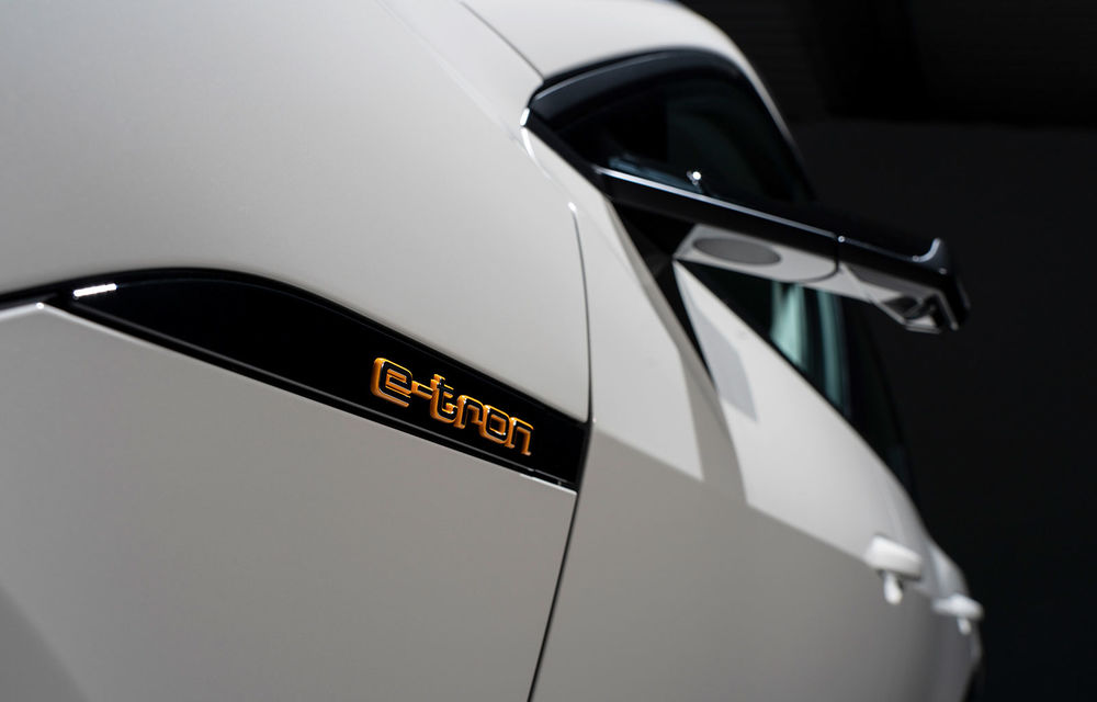 Audi pregătește un SUV electric compact: conceptul va debuta pe 5 martie la Geneva - Poza 1