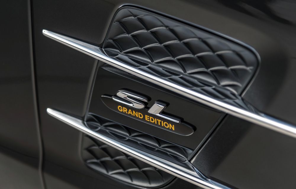 Mercedes-Benz lansează versiunea specială SL Grand Edition: accesorii AMG și suspensie sport pentru roadsterul german - Poza 9