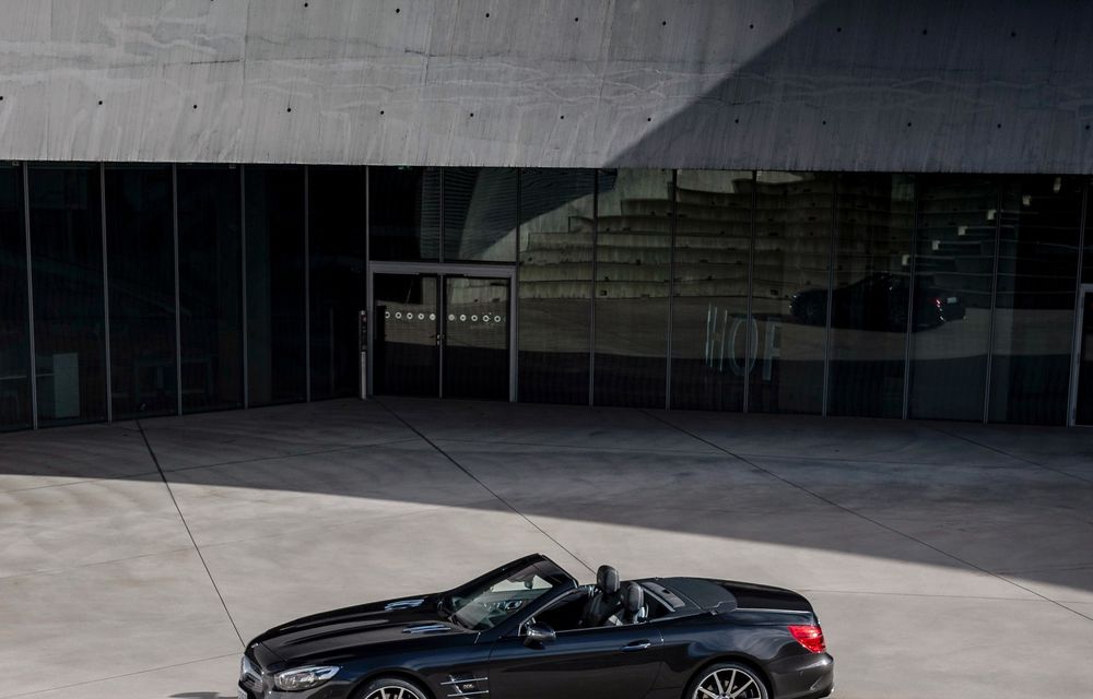 Mercedes-Benz lansează versiunea specială SL Grand Edition: accesorii AMG și suspensie sport pentru roadsterul german - Poza 6