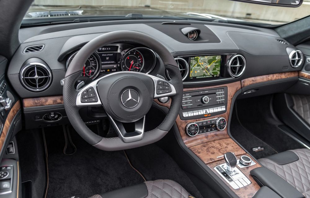 Mercedes-Benz lansează versiunea specială SL Grand Edition: accesorii AMG și suspensie sport pentru roadsterul german - Poza 11