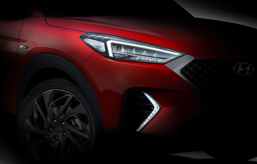 Primele imagini teaser cu viitorul Hyundai Tucson N Line: design mai agresiv pentru SUV-ul asiatic - Poza 1