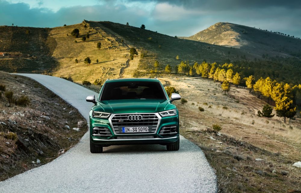 Audi introduce în gamă noul SQ5 TDI: motor diesel de 347 CP, compresor electric și tehnologie mild-hybrid - Poza 5