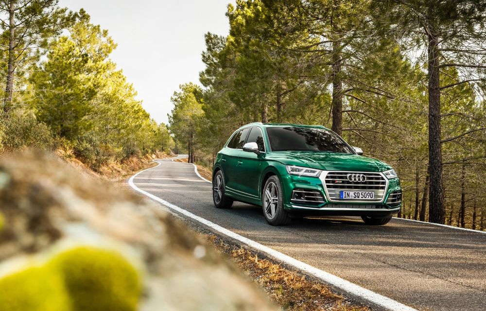 Audi introduce în gamă noul SQ5 TDI: motor diesel de 347 CP, compresor electric și tehnologie mild-hybrid - Poza 6