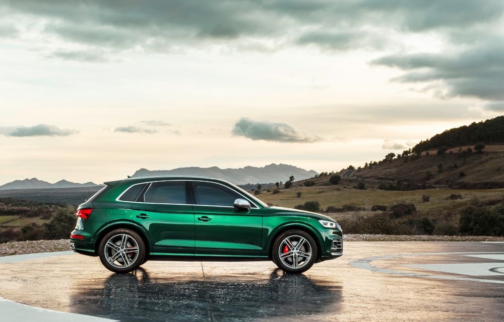 Audi introduce în gamă noul SQ5 TDI: motor diesel de 347 CP, compresor electric și tehnologie mild-hybrid - Poza 8