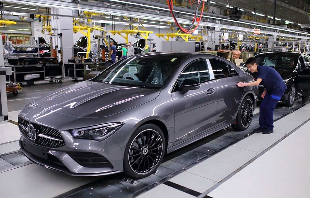 Mercedes-Benz a demarat producția noii generații CLA: modelul compact este asamblat în cadrul fabricii din Kecskemét, Ungaria - Poza 8