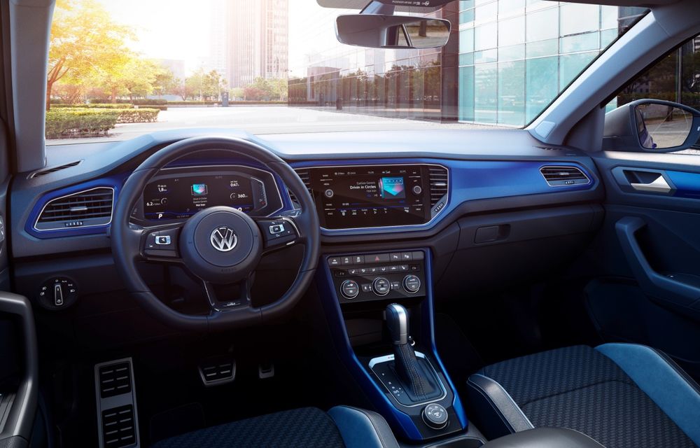 Volkswagen a prezentat noul T-Roc R: motor TSI de 2.0 litri cu 300 CP și 400 Nm, tracțiune integrală și 0-100 km/h în 4.9 secunde: debut la Geneva - Poza 9