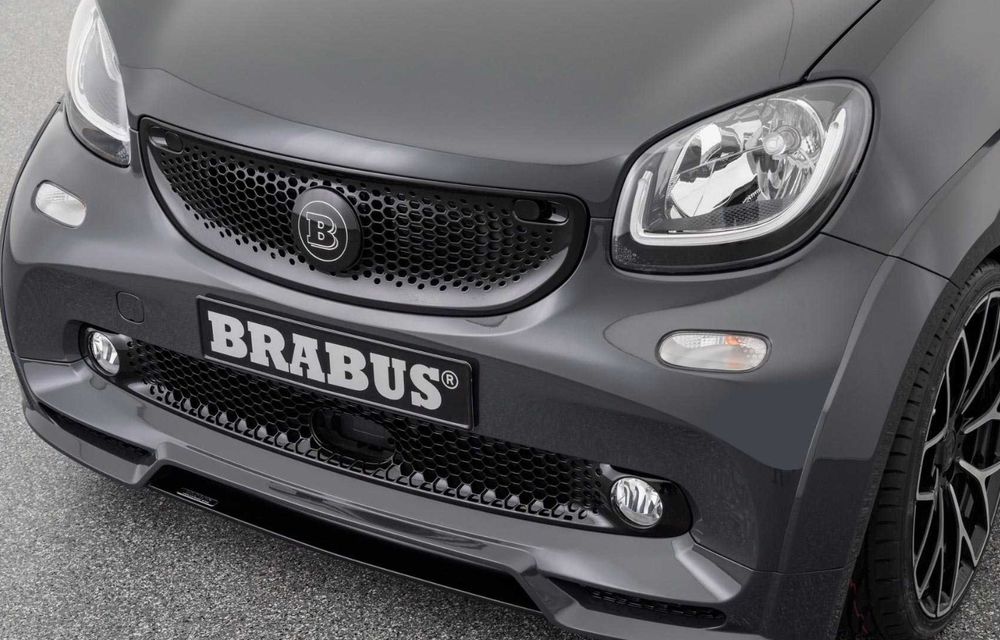 Brabus a pregătit un pachet special pentru EQ ForTwo Cabrio: modelul electric oferă 91 CP și o autonomie de până la 125 de kilometri - Poza 7