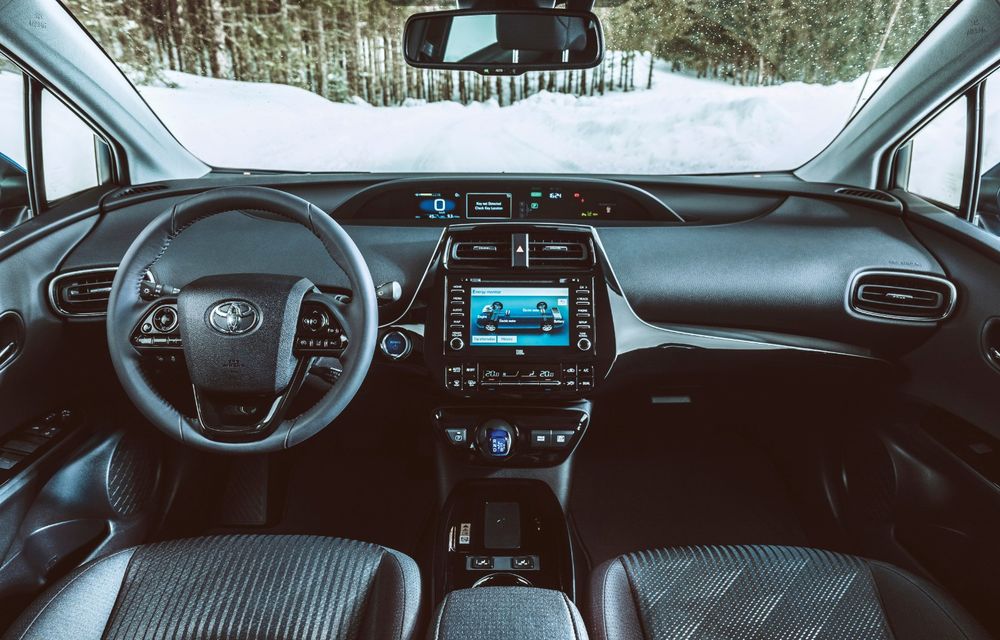 Toyota Prius facelift vine în premieră europeană la Geneva: tracțiunea integrală AWD-i este disponibilă opțional - Poza 15