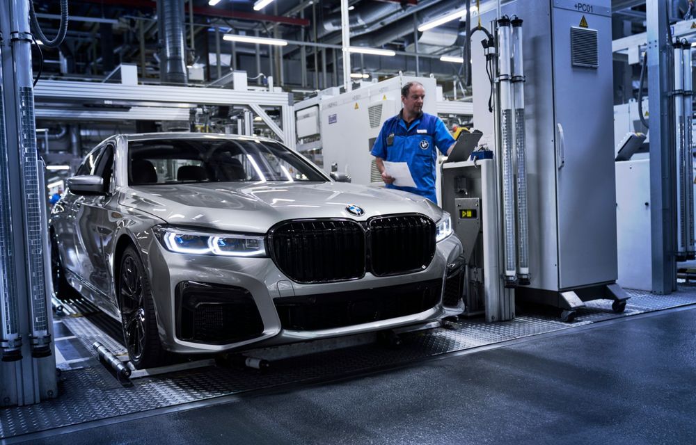 BMW a dat startul producției pentru Seria 7 facelift: vârful de gamă al nemților este construit la uzina din Dingolfing - Poza 4