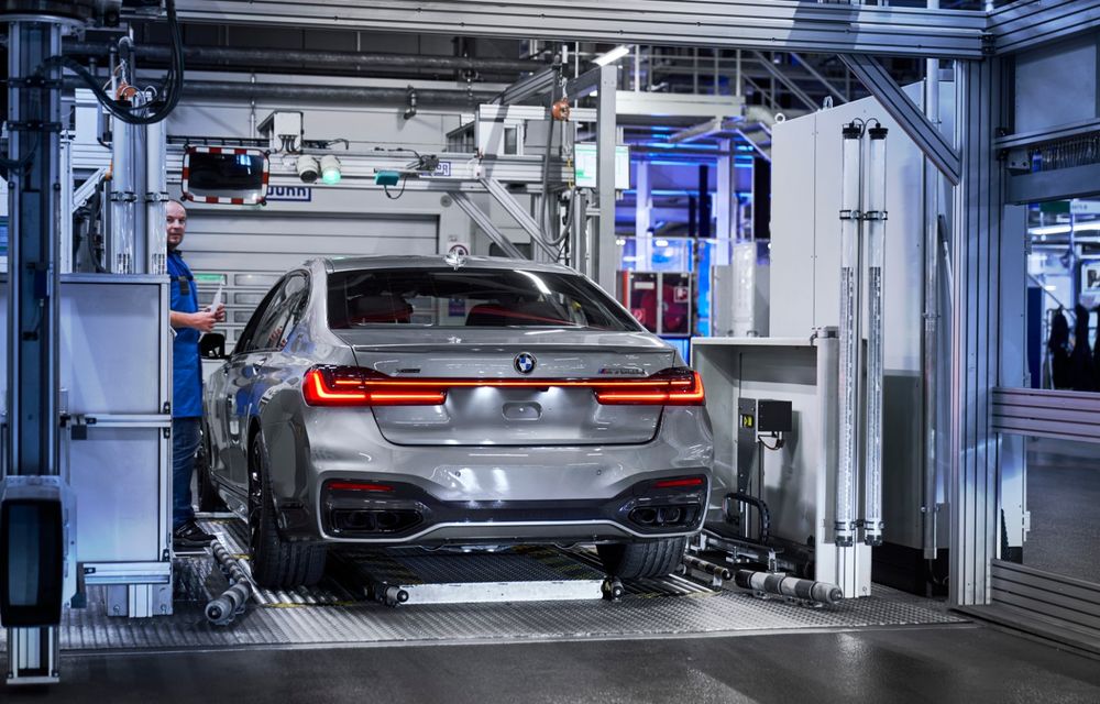 BMW a dat startul producției pentru Seria 7 facelift: vârful de gamă al nemților este construit la uzina din Dingolfing - Poza 3