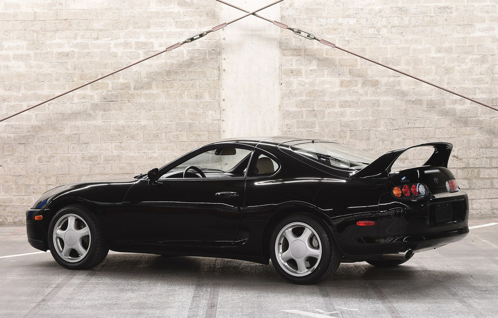 Un exemplar Toyota Supra din 1994 a fost vândut la licitație pentru 173.600 de dolari: modelul nipon are doar 18.000 de kilometri - Poza 2
