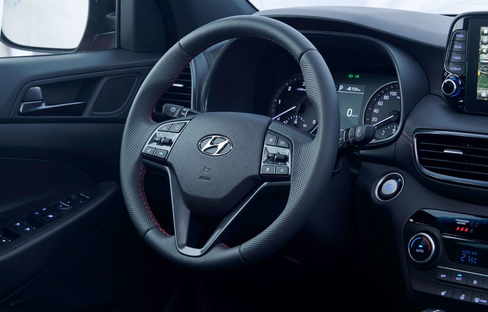 Hyundai prezintă versiunea Tucson N Line: motor diesel de 1.6 litri cu sistem mild-hybrid, aspect sportiv și suspensii mai rigide - Poza 35
