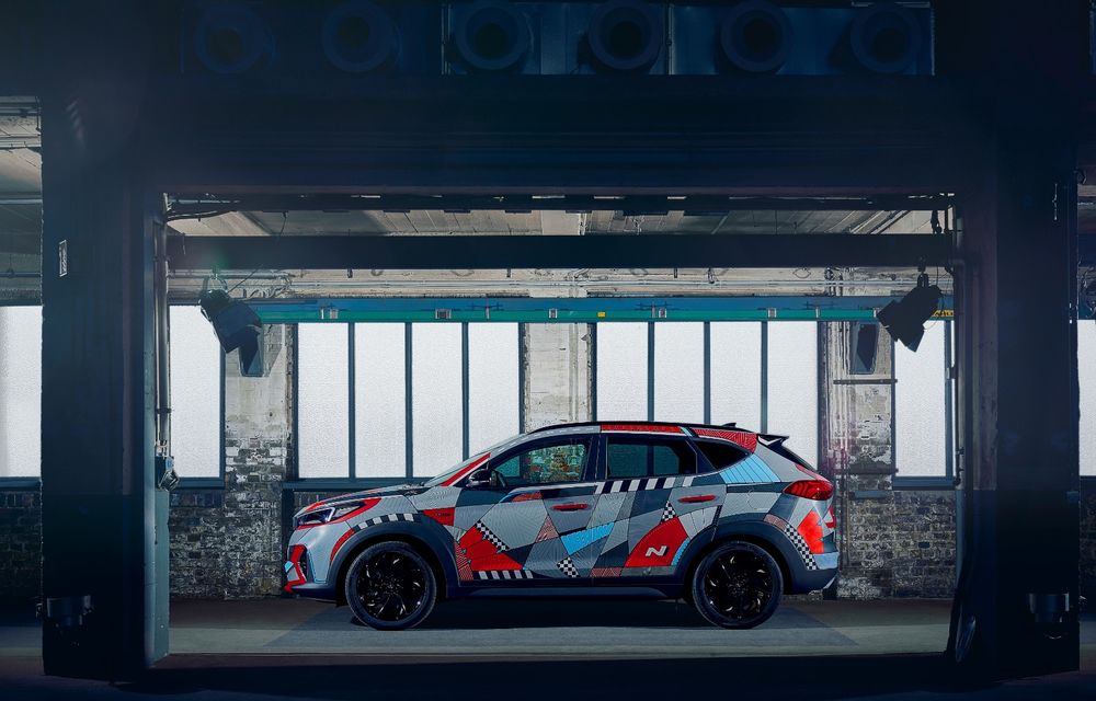 Hyundai promovează noul Tucson N Line într-un mod special: un exemplar a fost transformat în Art Car - Poza 7
