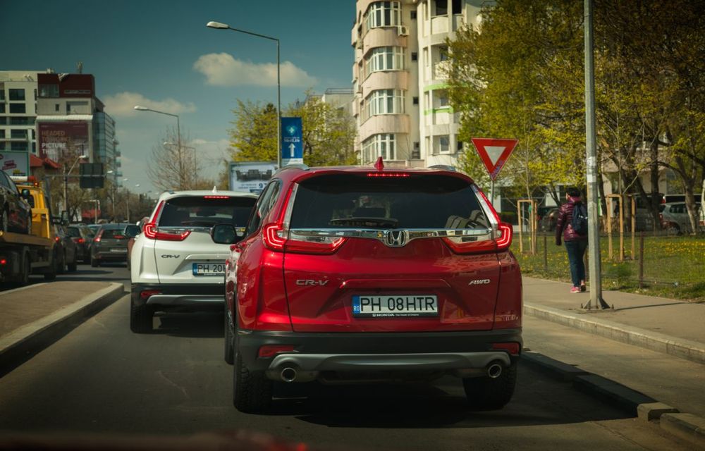 Comparativ de consum: Honda CR-V hibrid vs. Honda CR-V benzină în traficul din București - Poza 13