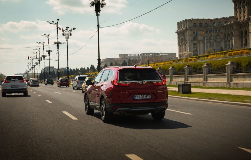 Comparativ de consum: Honda CR-V hibrid vs. Honda CR-V benzină în traficul din București - Poza 37