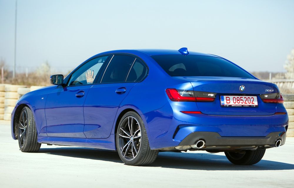 Prim contact cu noile BMW Seria 3 și Z4: test de îndemânare cu sedanul 330i și tururi de circuit cu roadsterul bavarez - Poza 10