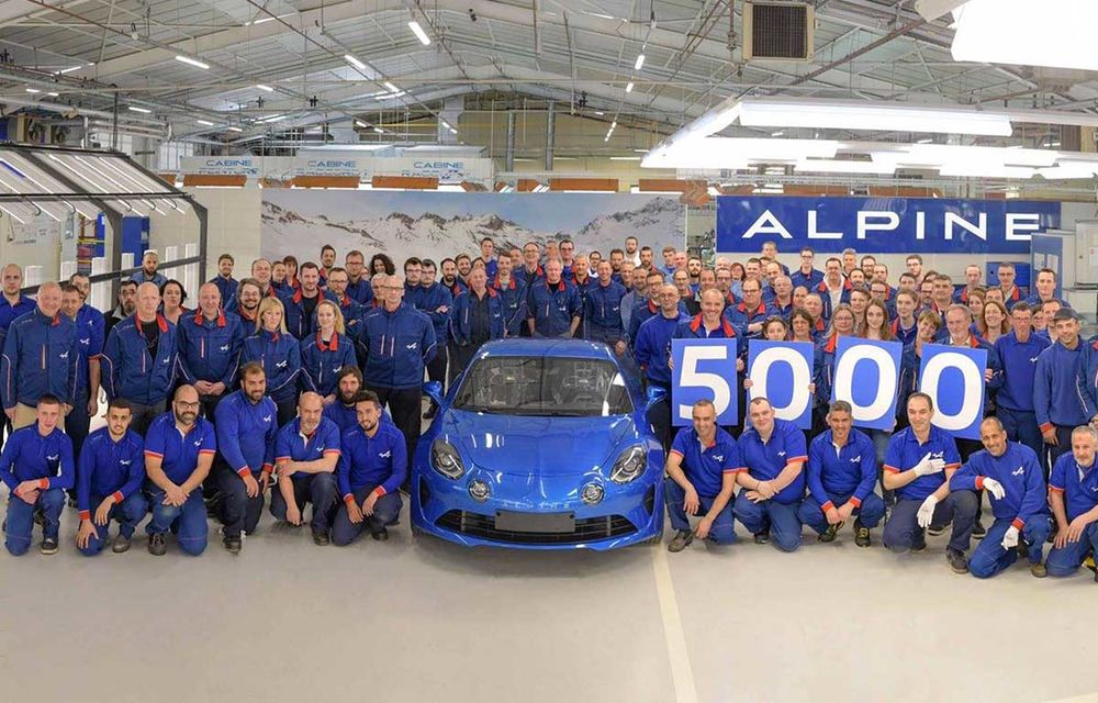 Sărbătoare la Alpine: coupe-ul A110 a atins 5000 de exemplare produse în versiunea sa modernă - Poza 1