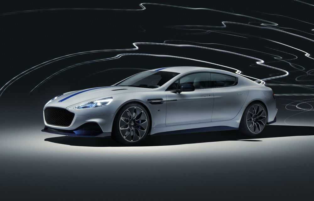 Primul Aston Martin electric este aici: Rapide E are două motoare electrice, 610 cai și 950 Nm: autonomie de 320 de kilometri și producție limitată la 155 de exemplare - Poza 1