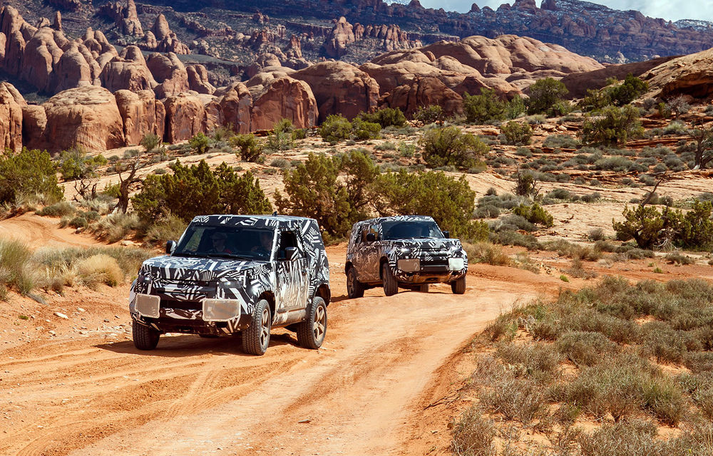 Land Rover a publicat imagini noi din timpul testelor cu viitorul Defender: prototipurile au parcurs 1.2 milioane de kilometri în condiții extreme - Poza 1