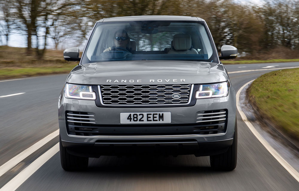 Range Rover primește versiunea P400: motor pe benzină de 3.0 litri, 400 CP și sistem mild-hybrid - Poza 1