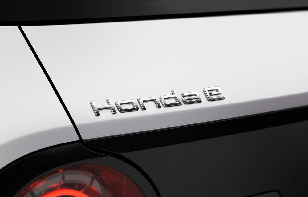 Electrificarea în gama Honda: viitorul Jazz va primi o versiune hibridă, iar Honda E va fi numele primului model electric din portofoliul japonezilor - Poza 1