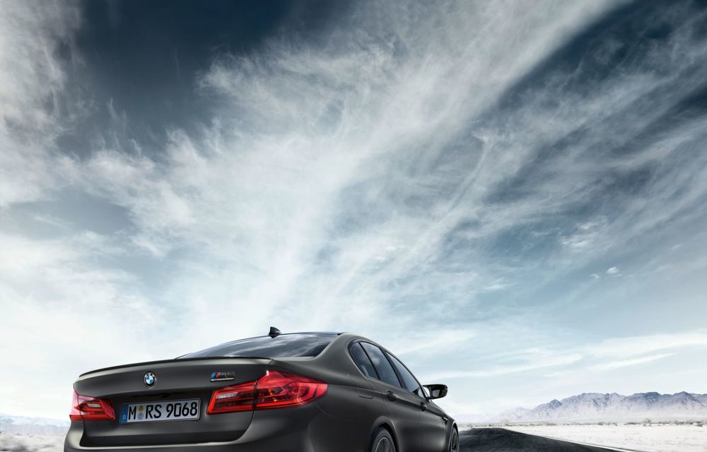 BMW M5 Edition 35 Jahre: 350 de unități cu 625 CP pentru celebrarea celor 35 de ani de la debutul sedanului de performanță - Poza 7