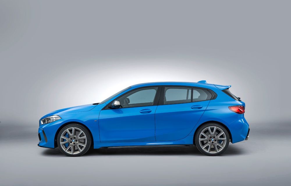 Noua generație BMW Seria 1, imagini și detalii oficiale: platformă nouă cu roți motrice față, mai mult spațiu pentru pasageri și tehnologii moderne - Poza 23