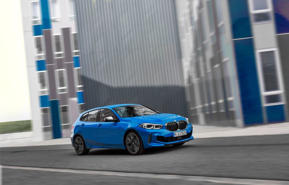 Noua generație BMW Seria 1, imagini și detalii oficiale: platformă nouă cu roți motrice față, mai mult spațiu pentru pasageri și tehnologii moderne - Poza 11