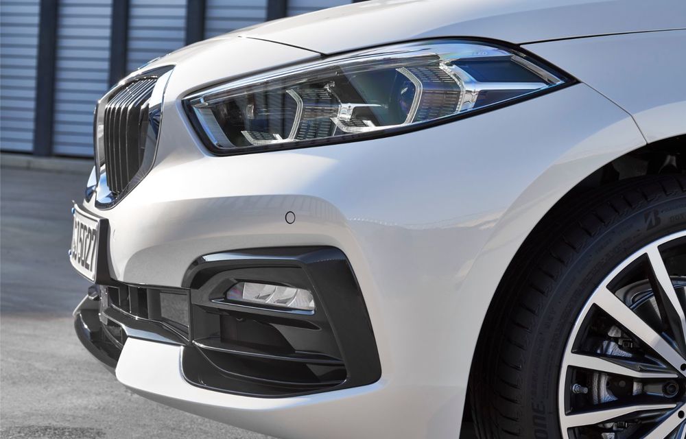 Noua generație BMW Seria 1, imagini și detalii oficiale: platformă nouă cu roți motrice față, mai mult spațiu pentru pasageri și tehnologii moderne - Poza 73