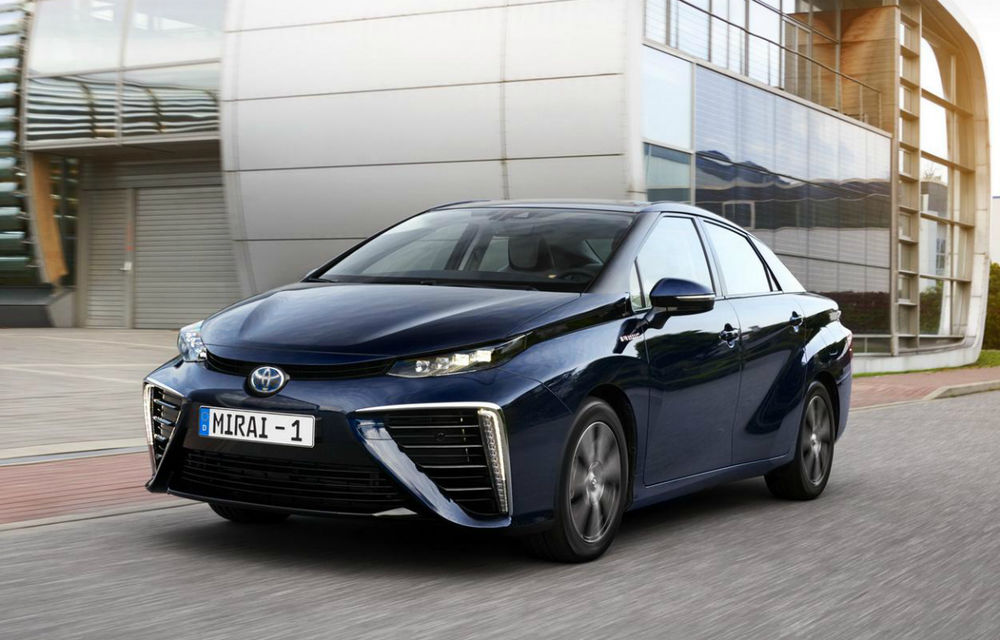 Toyota crede în “potențialul uriaș” al mașinilor alimentate cu hidrogen: “Vor avea același preț ca hibrizii în cel mult 10 ani” - Poza 1